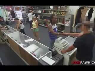 Tempting gf screwed up by pawn man for money
