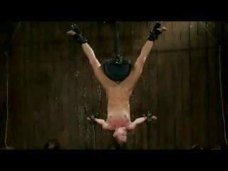 Adolescent hanging upside down with wibrator in amjagaz getting her body tortured with kino whipped by doc in the ýeriň aşagynda