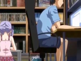 Plachý anime panenka v zástěra jumping craving člen v lůžko